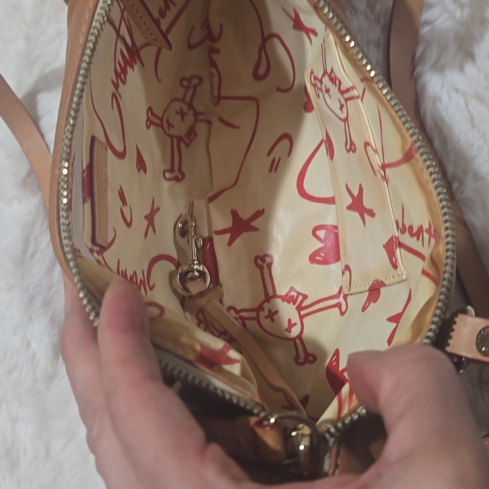 Emma Shoulder Bag - Picture 12 of 12